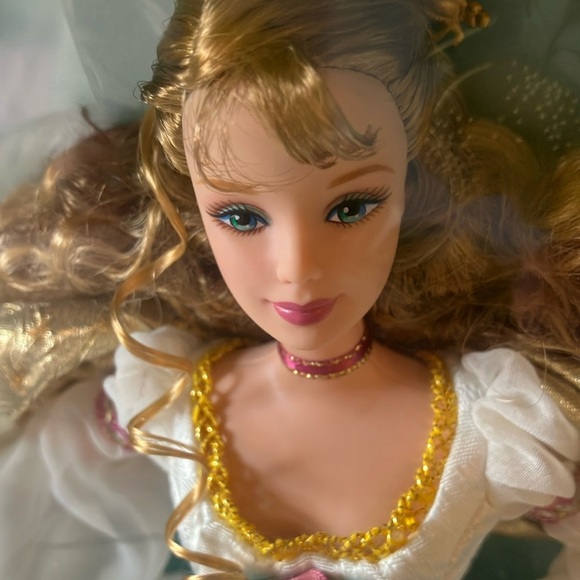 Barbie: 1998 Angel of Joy Collector Doll- Vintage - Picture 13 of 16